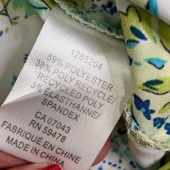 Joie Green floral print silk look button down long sleeve blouse size S - Picture 4 of 11